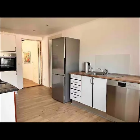 Apartamento Stor I Rolige Omgivelser *